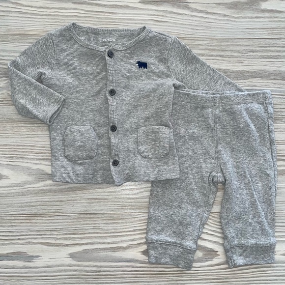 Carter's Other - ⭐️6 Months Carters Baby Boys 2 PC Outfit⭐️